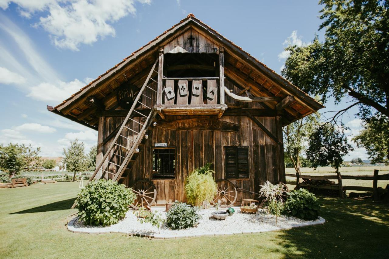 Treehouse Drevesna Hiska Strkovo Gnezdo Ranc Jures Hotel Ljutomer Kültér fotó